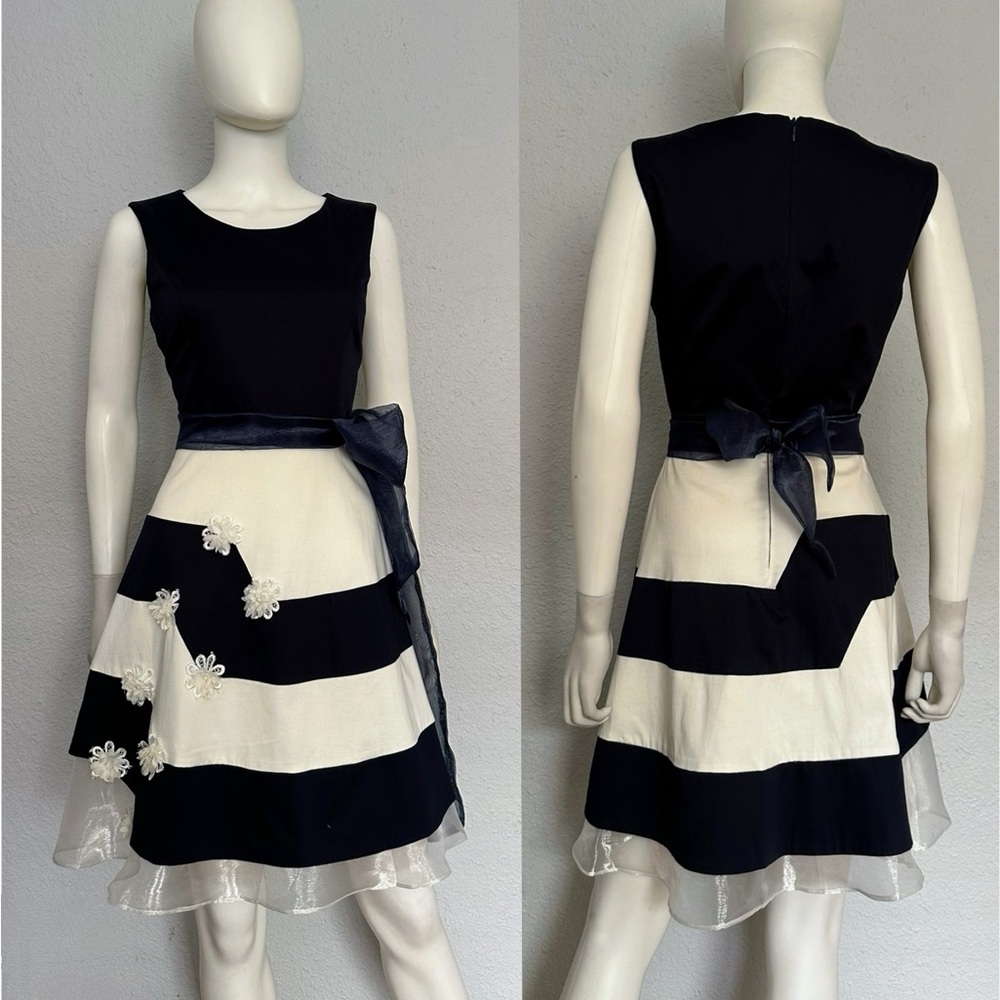 NWT SLEEVELESS FIT &‎ FLARE DRESS ROUND NECK COLOR-BLOCK STRIPED SKIRT BELTED